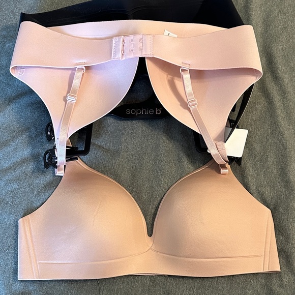 sophie b. 3 Molded Invisible Edge Wire-Free Bras - Picture 5 of 6